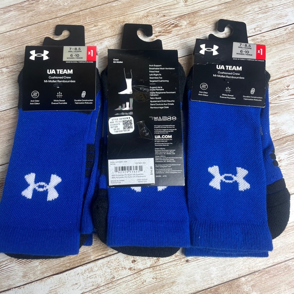 3 pair Under Armour UA Team Cushioned Crew Socks Royal Blue Men 7-8.5 Women 6-10